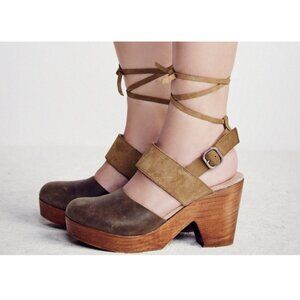 Free people Women's Sz 38  belmont Brown Leather & Suede Wooden Leather Clogs